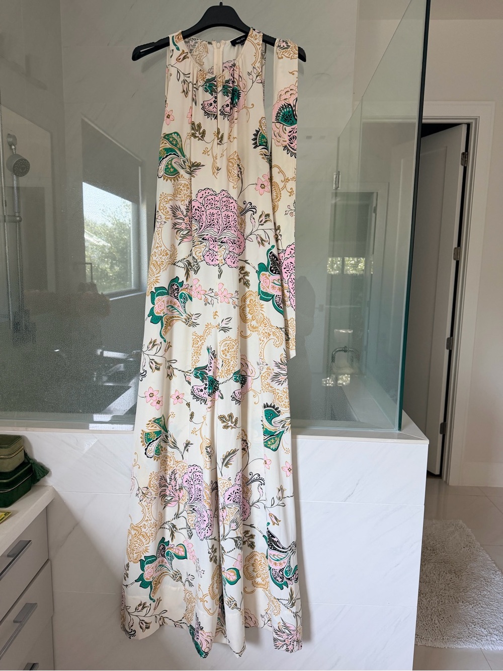 Me and Em Grand Paisley printed wide-leg satin jumpsuit in EUC - Picture 4 of 6
